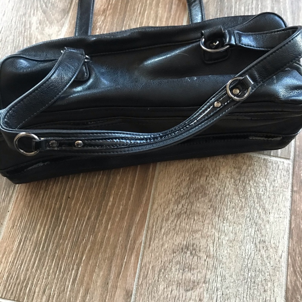 Vintage Guess shoulder bag black with chains - Picture 5 of 6